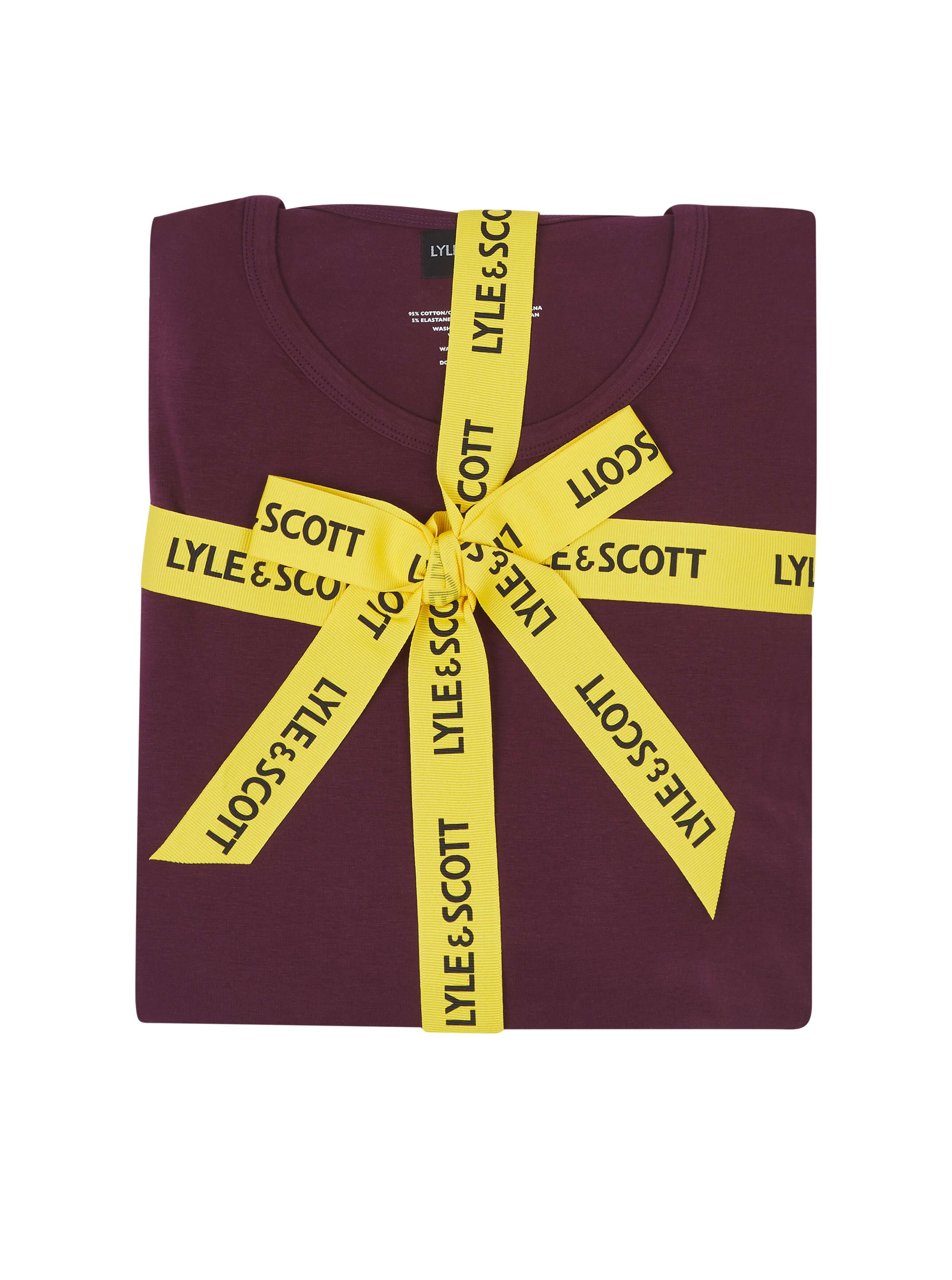 Lyle & Scott Cash T-Shirt and Cuffed Bottoms Lounge Set - Winetasting / Black