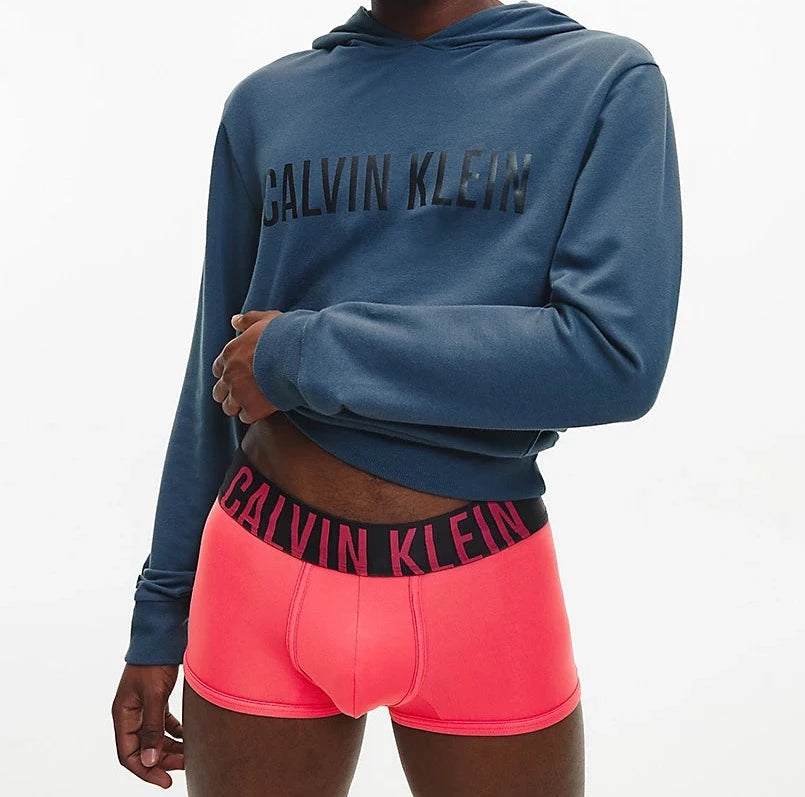 Calvin Klein 2 Pack Low Rise Trunks - Intense Power (Logo with Pink & Black)