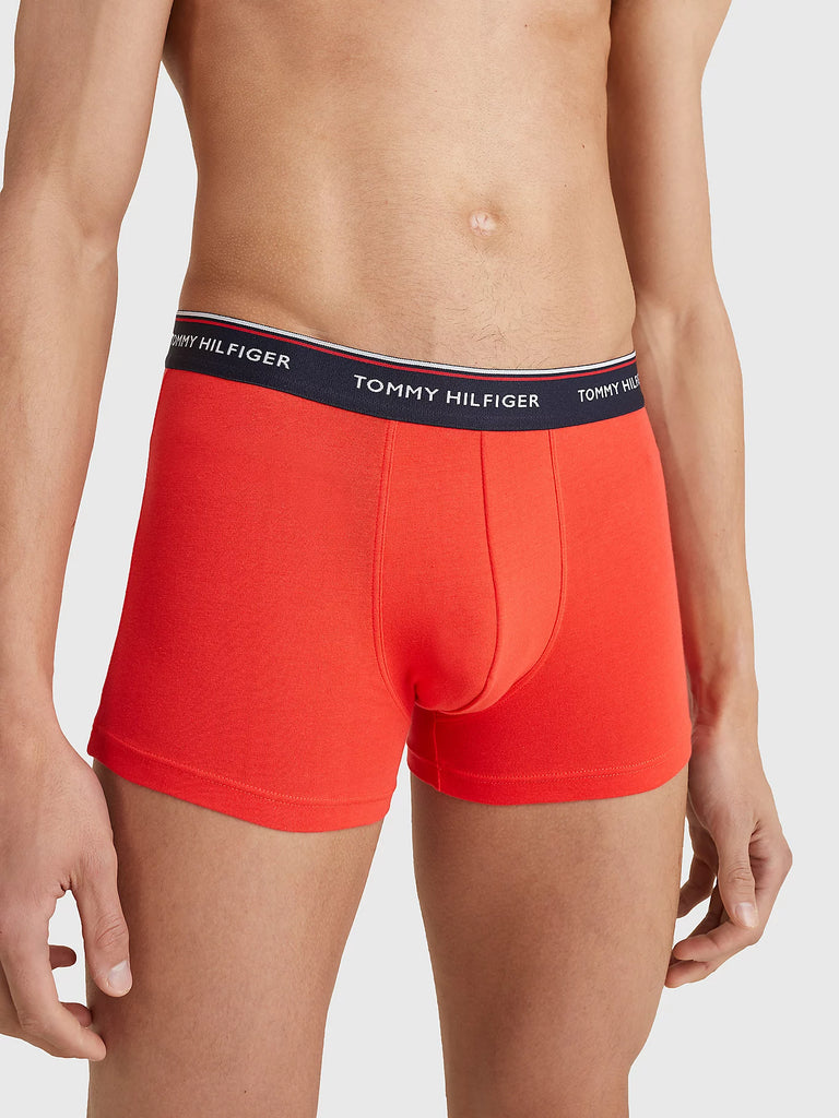 Tommy Hilfiger 3- Pack Repeat Logo Trunks - Desert Sky/Lofty Blue/Dare Scarlt